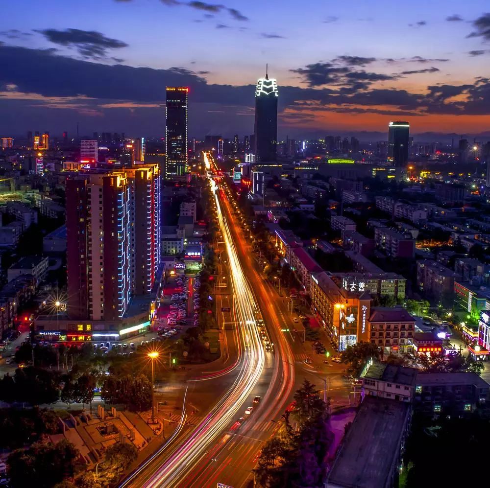 保定，热烈欢迎各位来宾、朋友们