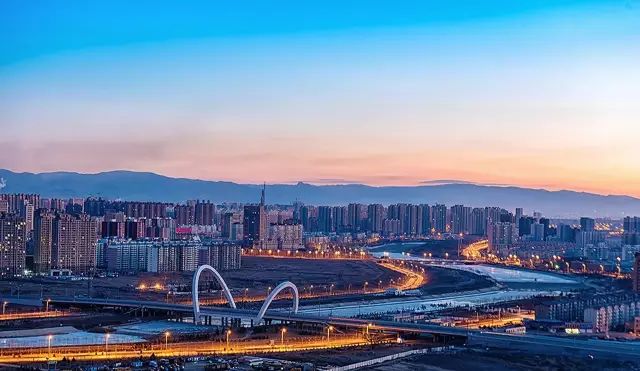 走进历史与现代交融的呼和浩特，探寻城市独特魅力