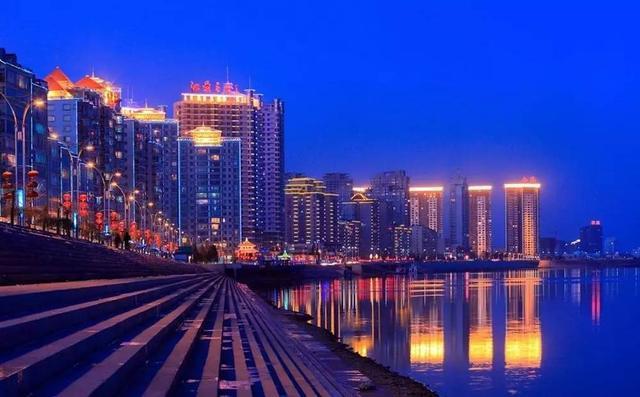 丹东，历史长河中的关键城市