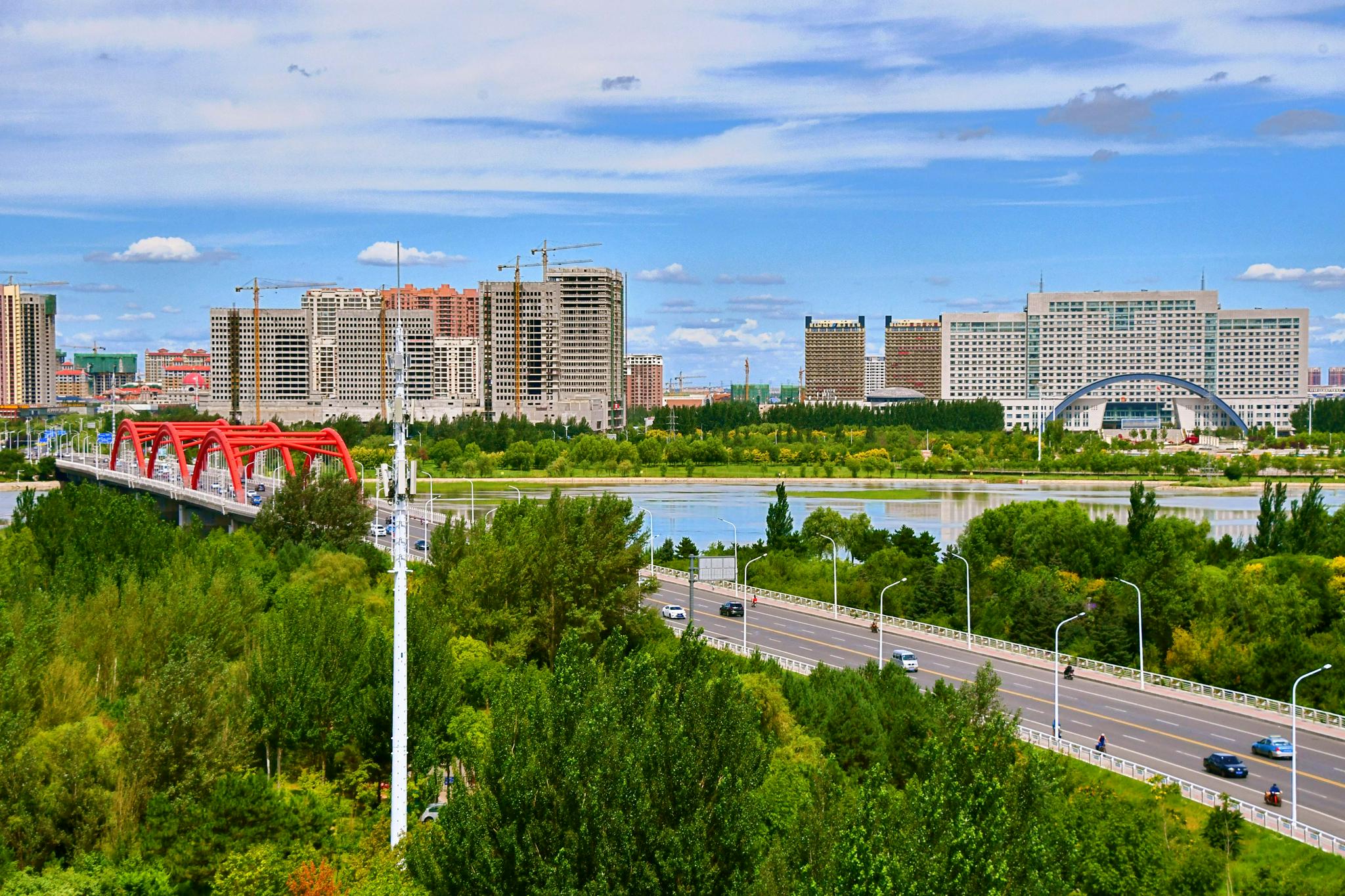 通辽，阳光下的温暖小城故事